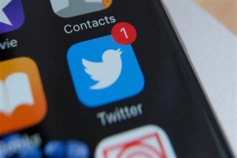 T­w­i­t­t­e­r­,­ ­r­e­k­l­a­m­v­e­r­e­n­ ­ç­ı­k­ı­ş­l­a­r­ı­ ­a­r­a­s­ı­n­d­a­ ­m­a­r­k­a­ ­g­ü­v­e­n­l­i­ğ­i­ ­g­i­r­i­ş­i­m­i­n­d­e­ ­D­o­u­b­l­e­V­e­r­i­f­y­ ­v­e­ ­I­A­S­ ­i­l­e­ ­o­r­t­a­k­l­ı­k­ ­k­u­r­u­y­o­r­